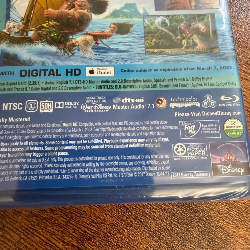 Disney Moana Blu-ray DVD Digital HD 2017 New Sealed Movie Dwayne Johnson - Picture 7 of 7